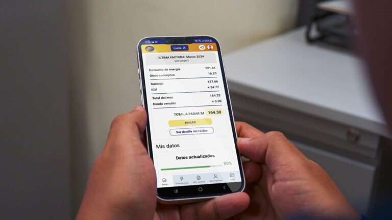 Atencion al cliente y oficina virtual luz del sur